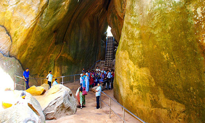  Edakkal caves