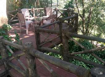 Bamboo Tree House at Green Gates Hotel